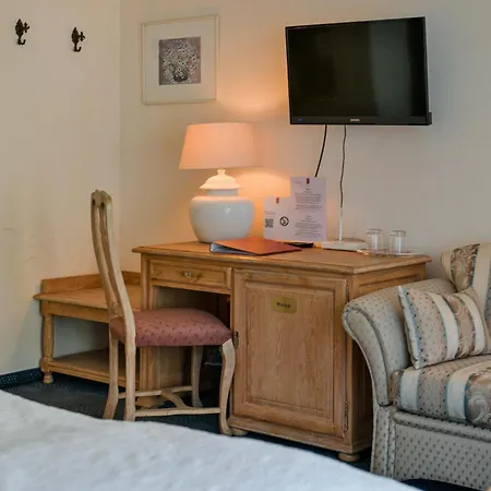 Lessing Hotel 4*