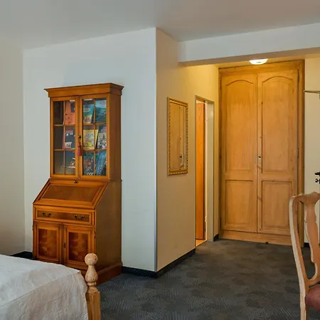 Lessing 4* Dusseldorf