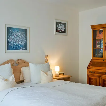 Hotel Lessing 4*