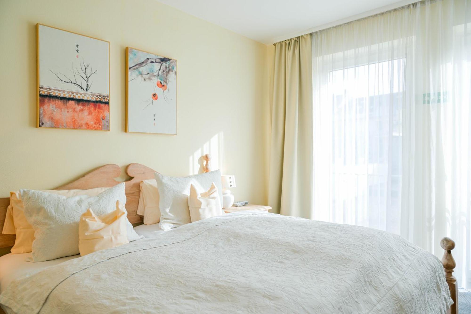 Lessing Hotel 4*