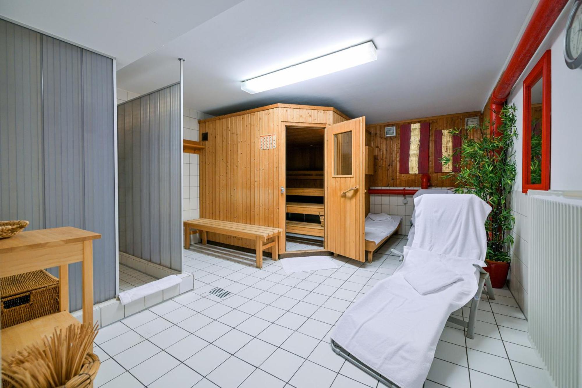 Lessing Hotel
